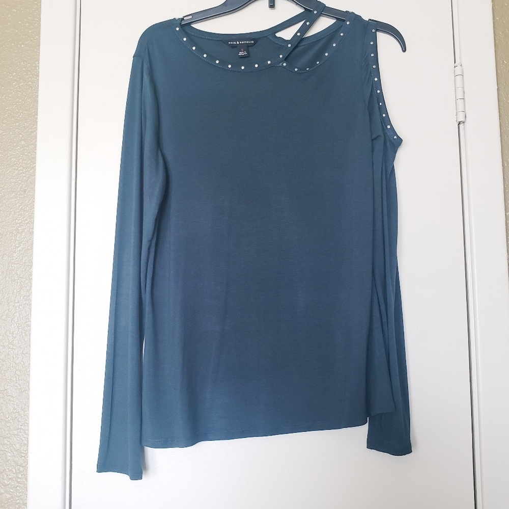 Rock & Republic Unique Long Sleeve Top - Picture 3 of 7
